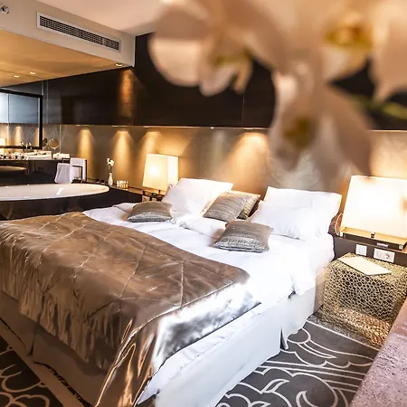 Falkensteiner Superior Hotel