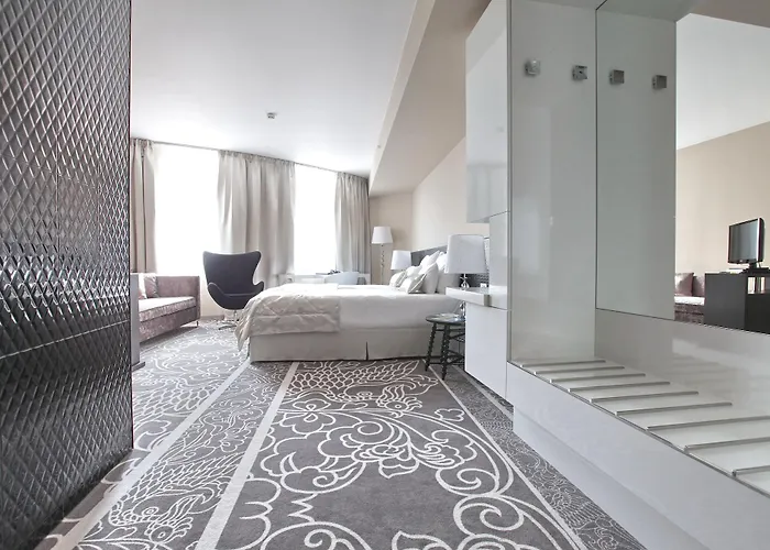 Zijin Hotel Belgrade